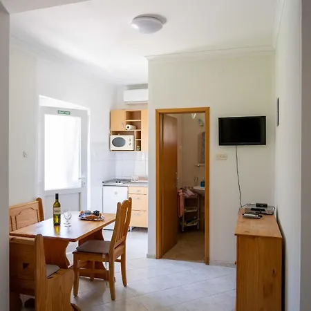 With A Parking Space - 22290 Apartment Vodice