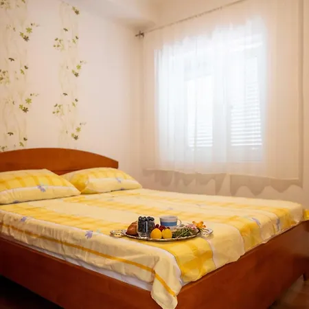 Apartment With A Parking Space - 22290