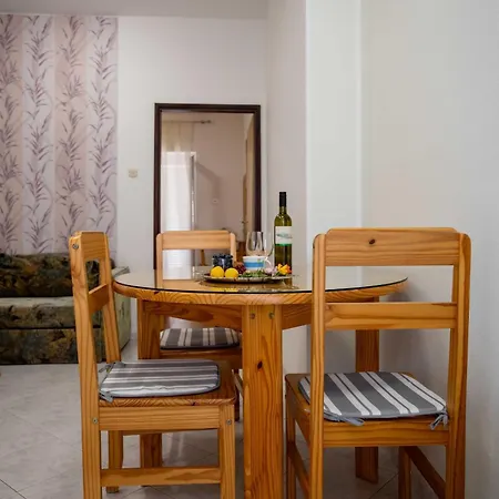 With Parking Space - 22290 Vodice