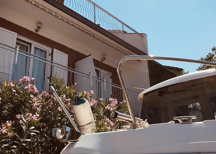 Appartement With Parking Space - 22290