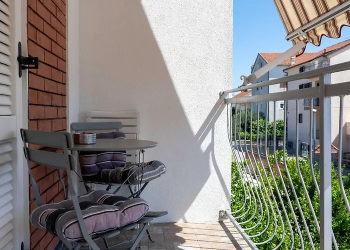 With Parking Space - 22290 Appartement Vodice